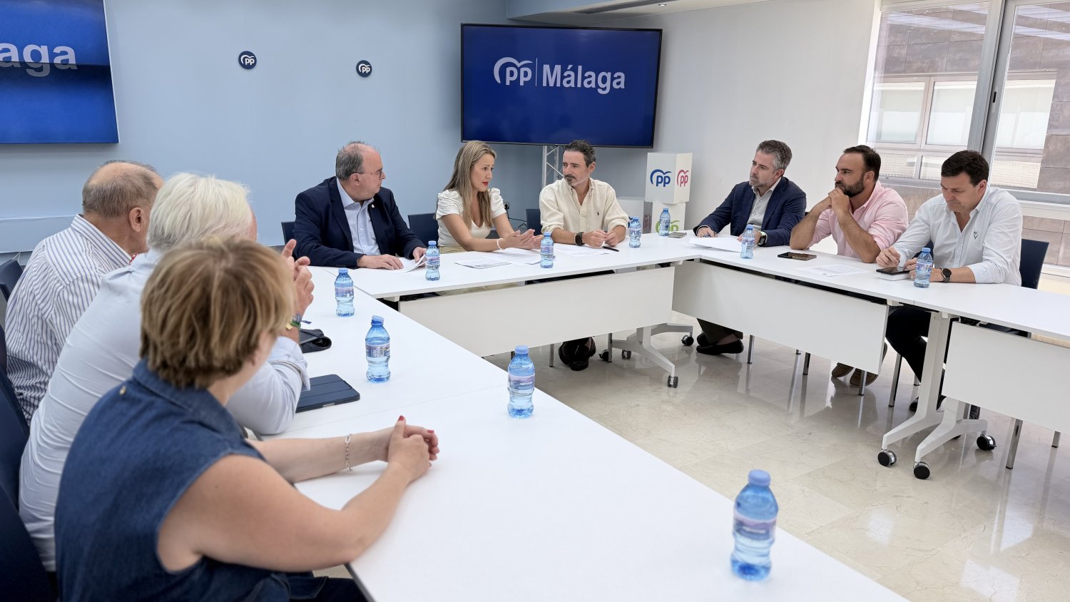 El PP pide al Gobierno una solución inmediata para acabar con los casi 18.000 exámenes de conducir pendientes en Málaga