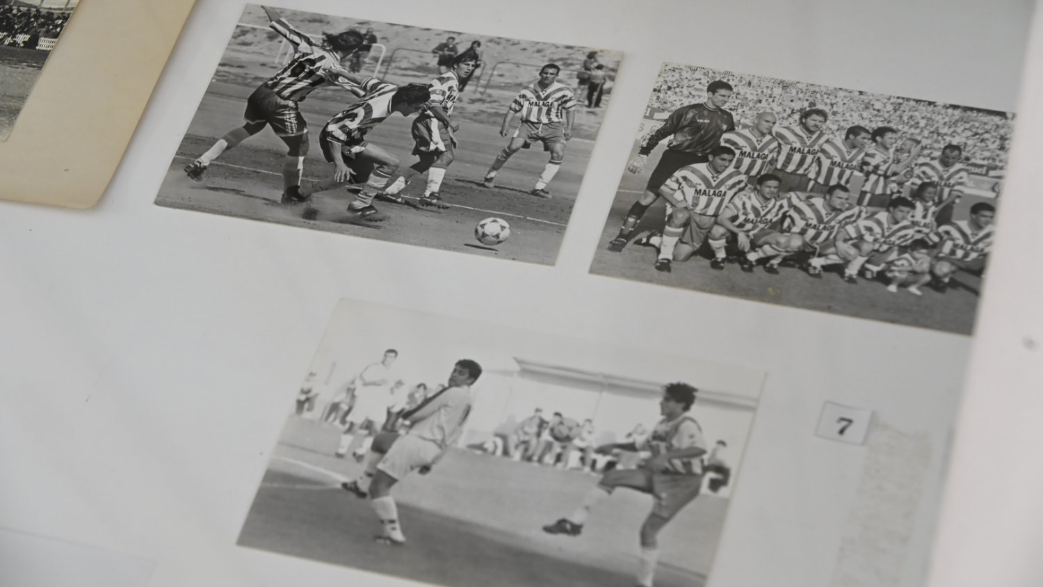 El Archivo Municipal acoge una exposición con una selección documental y gráfica sobre la historia del fútbol en Málaga