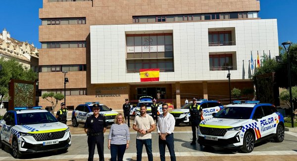 La Policía Local de Fuengirola añade cinco nuevos todoterrenos híbridos a su flota de vehículos patrulla