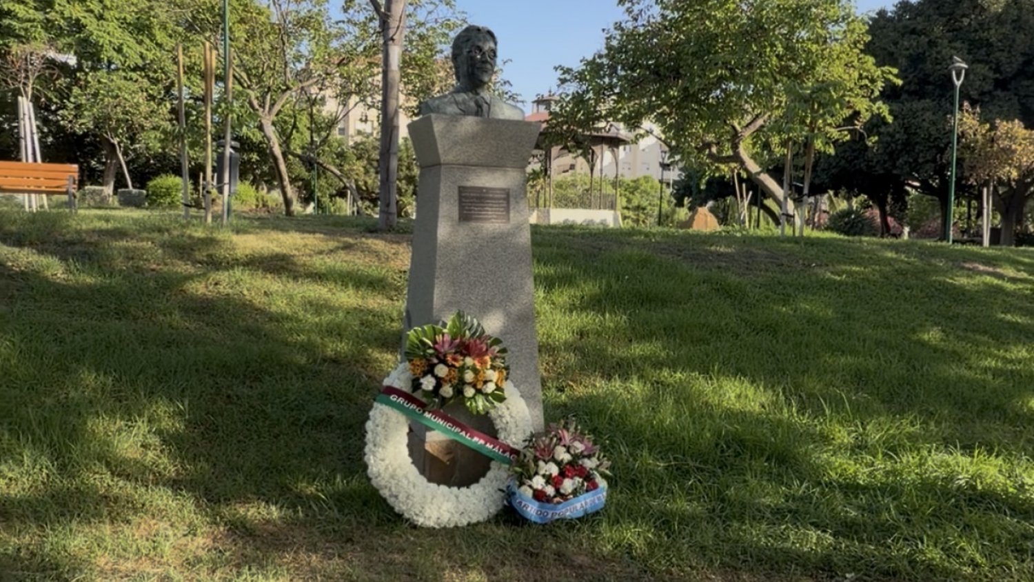 El PP de Málaga conmemora a José María Martín Carpena en el 26º aniversario de su asesinato 