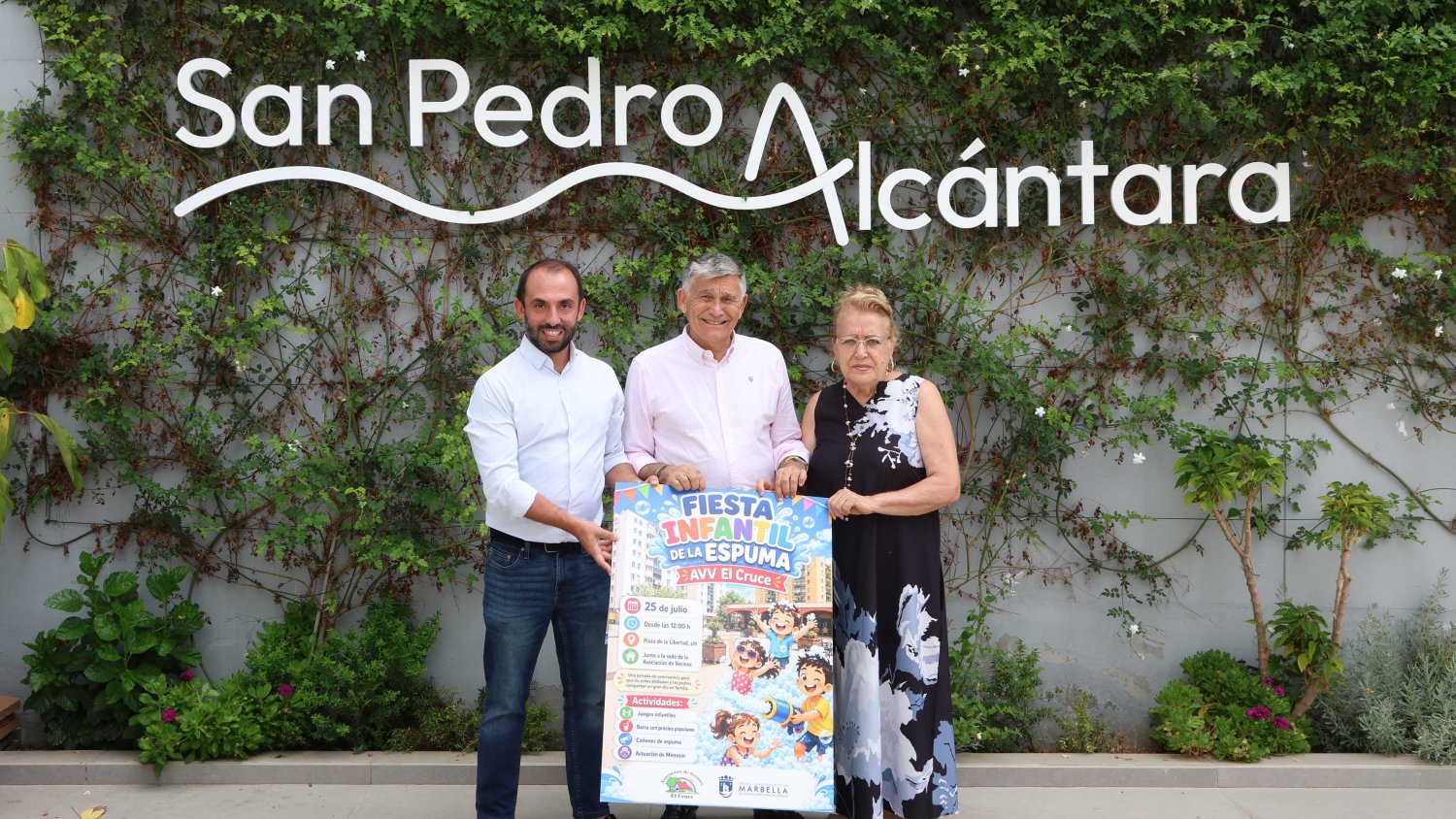 San Pedro Alcántara acoge la Fiesta Infantil de la Espuma con juegos populares, animación y actividades para toda la familia
