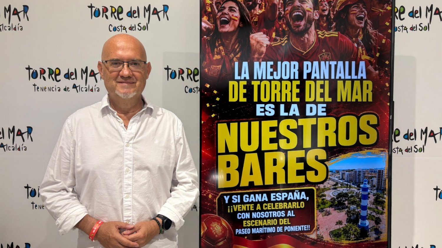 Torre del Mar invita a vivir la final de España en los bares y festejar un posible triunfo en el Paseo Marítimo