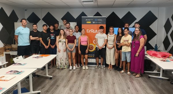 Comienza el curso de Socorrismo en Rincón de la Victoria con la participación de más de una decena de jóvenes 