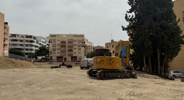 El Ayuntamiento de Estepona avanza en el Plan de Barrios con actuaciones en la zona de Sierra Estepona 