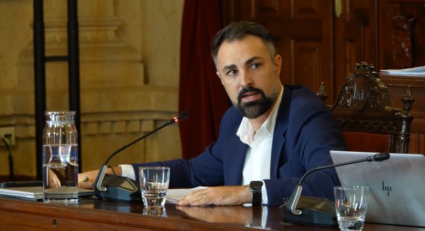 Ruiz Araujo denuncia que el Auditorio, concebido como un proyecto cultural, “se está convirtiendo en una chapuza”