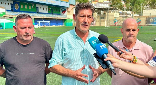 Vox pide la rehabilitación integral del campo de fútbol de La Mosca y un plan que garantice la convivencia con los vecinos