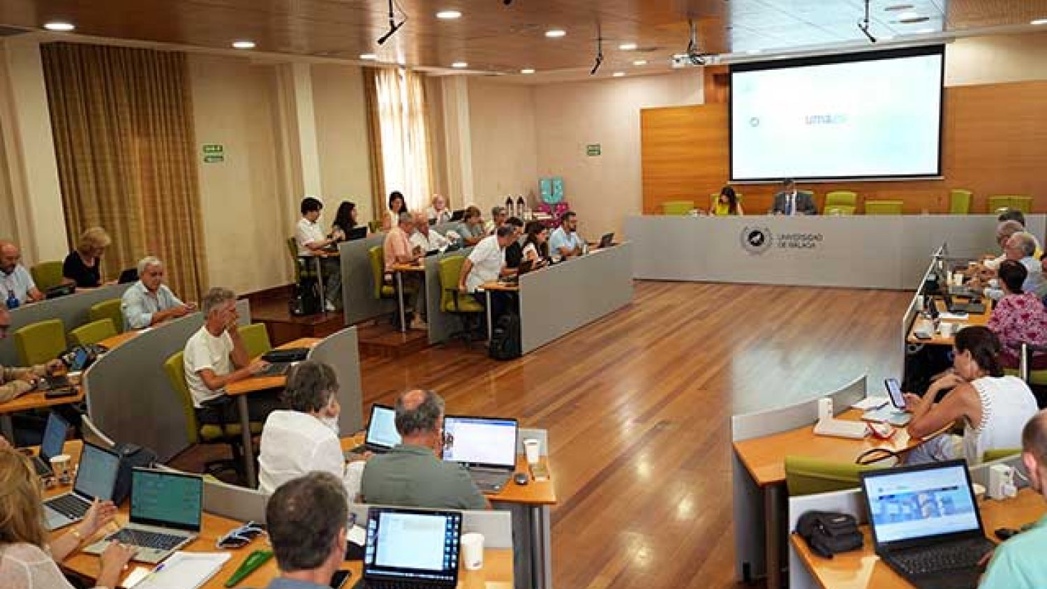 La UMA aprueba nuevos reglamentos de formación permanente y evaluación del alumnado