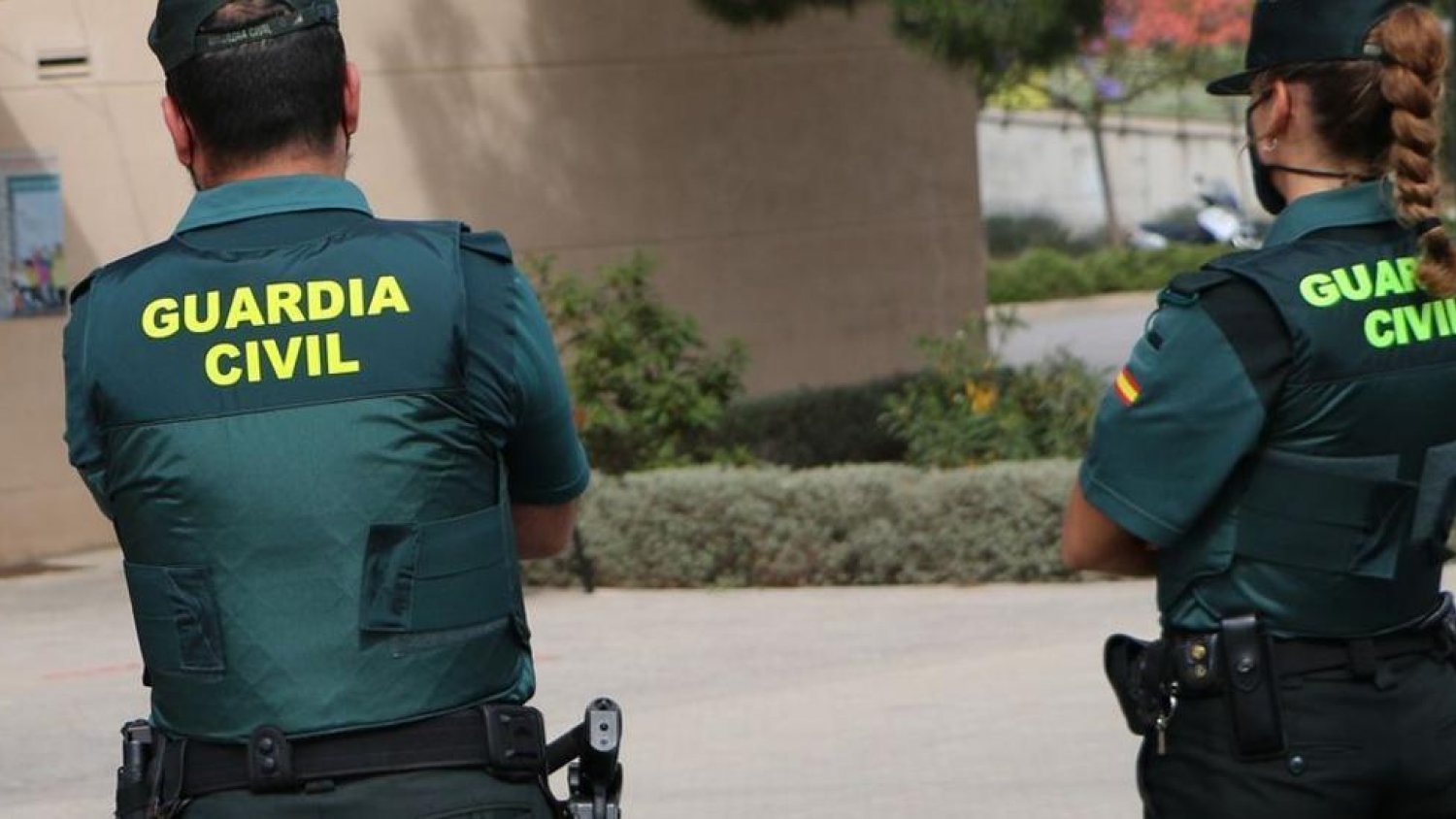 Detenido un hombre tras el hallazgo de restos humanos en una carretera de Alhaurín de la Torre