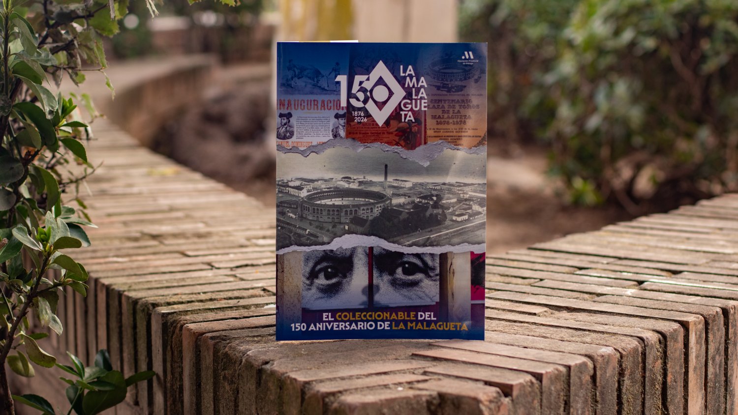 La Diputación de Málaga presenta cromos de La Malagueta