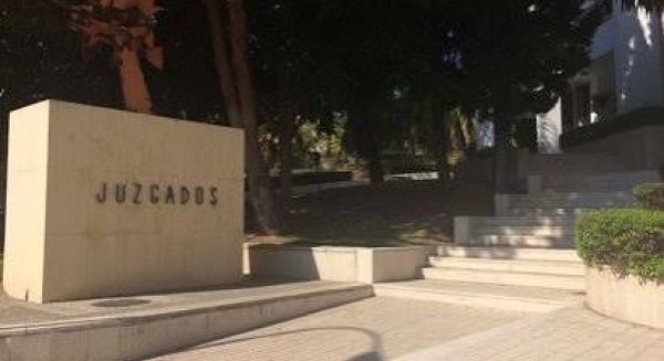 Prisión provisional sin fianza para el detenido por la muerte de una mujer en Benahavís