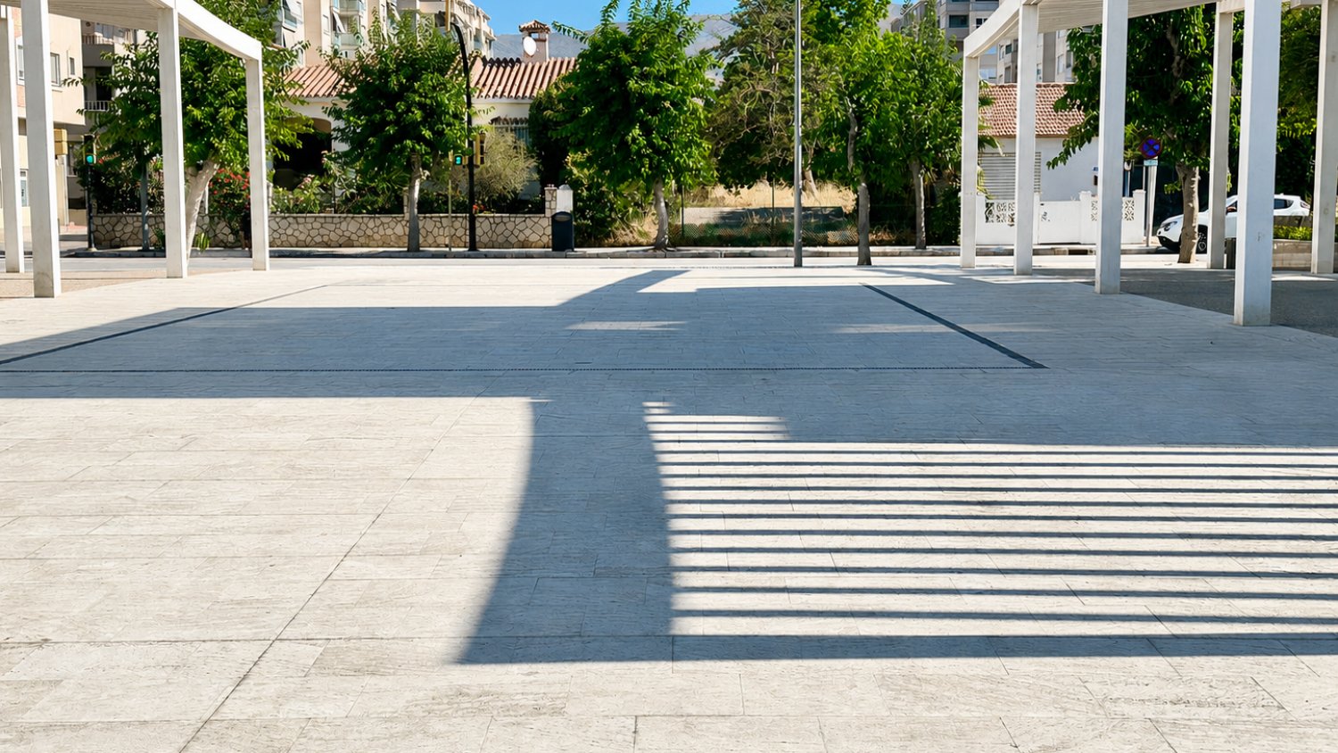 Rincón de la Victoria limitará el uso de la fuente de la plaza del Agua por actos incívicos