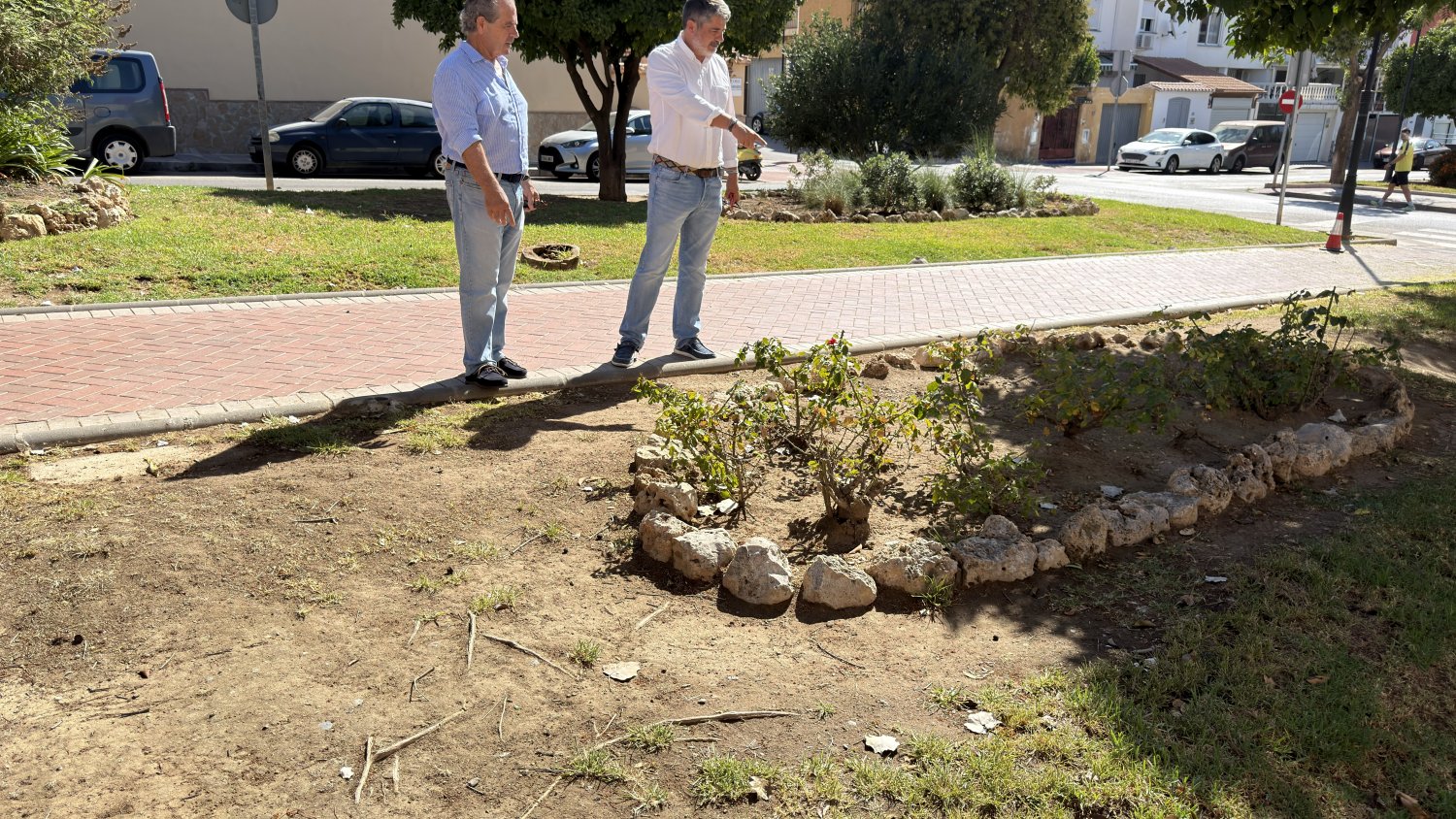 El PSOE de Málaga avisa del “abandono” de los jardines de Doña Ermita 