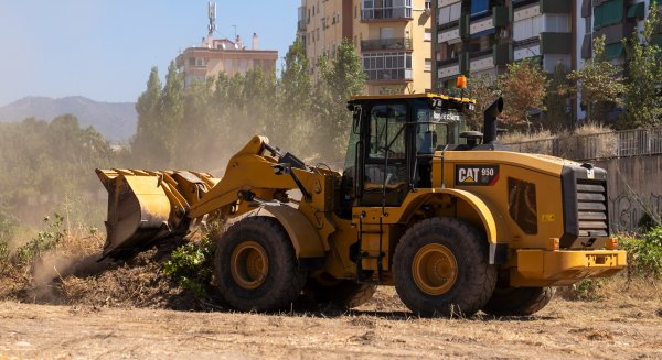 Málaga actúa en más de 200 puntos de ríos y arroyos en el marco del plan de limpieza de arroyos