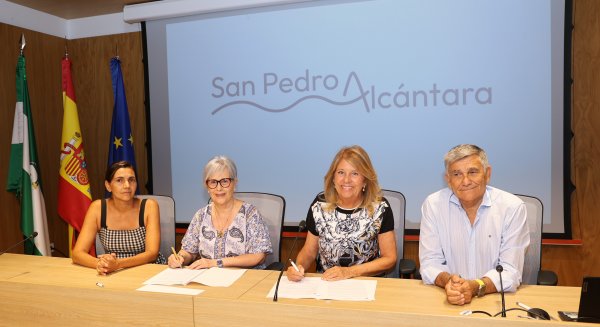 Marbella renueva su apoyo a la Asociación de Fibromialgia de San Pedro para atender a 60 usuarios