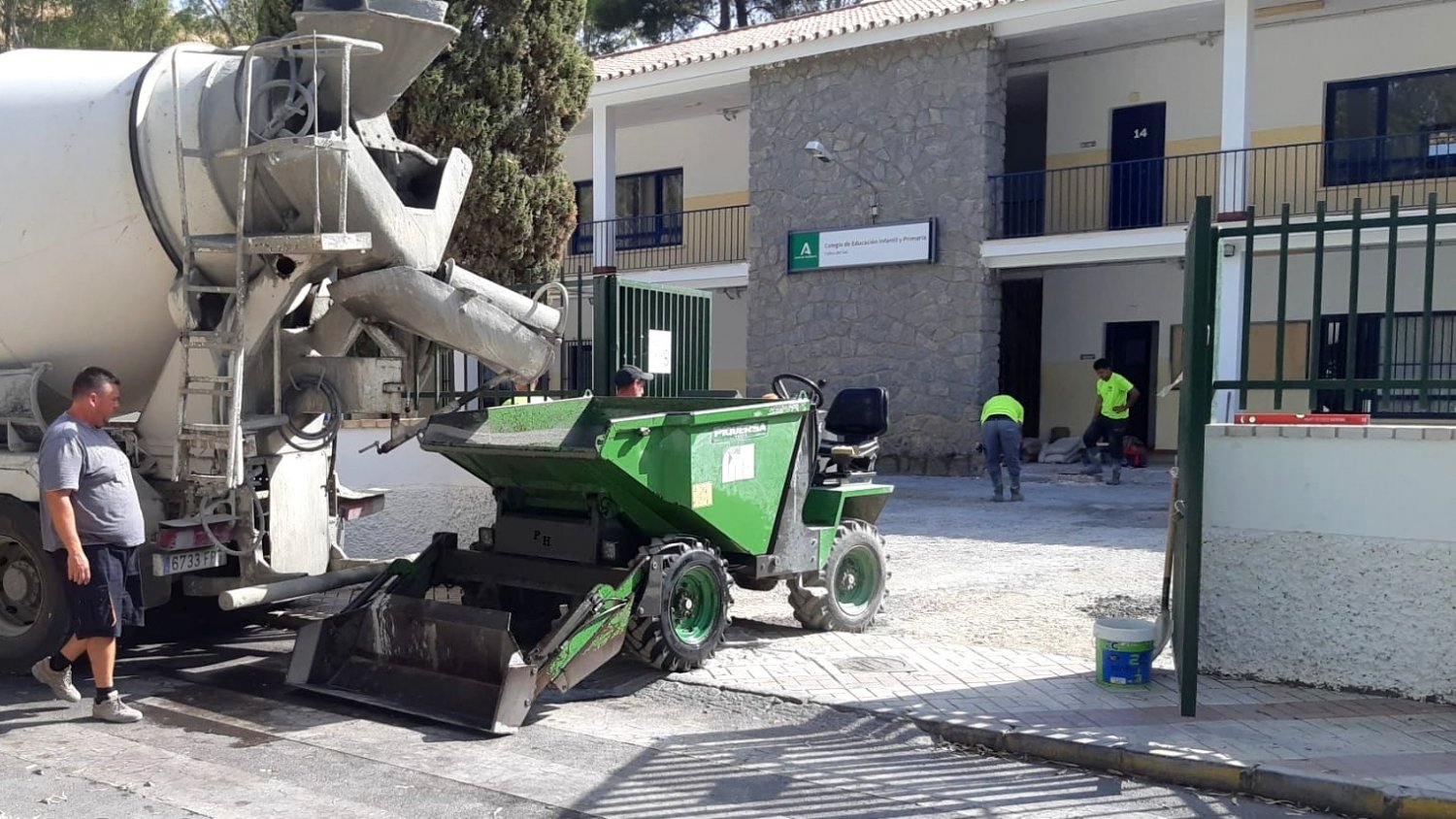 El Ayuntamiento de Torrox destina más de 600.000 euros en climatización y mejoras de los colegios del municipio