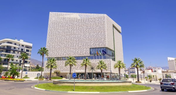 Estepona impulsa una nueva ordenanza para hacer más accesible y ágil la administración digital