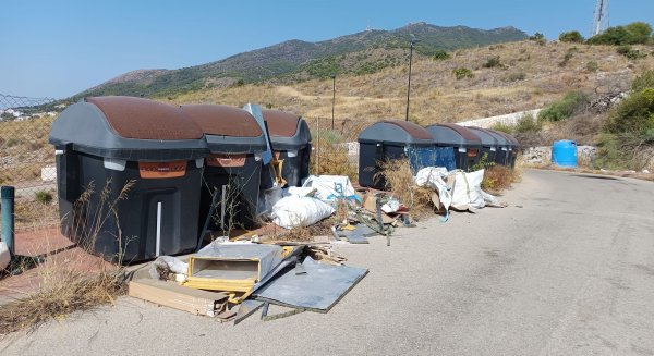 IU Benalmádena pide actuaciones tras el requerimiento de la Junta por “el vertedero incontrolado” en Rocas Blancas