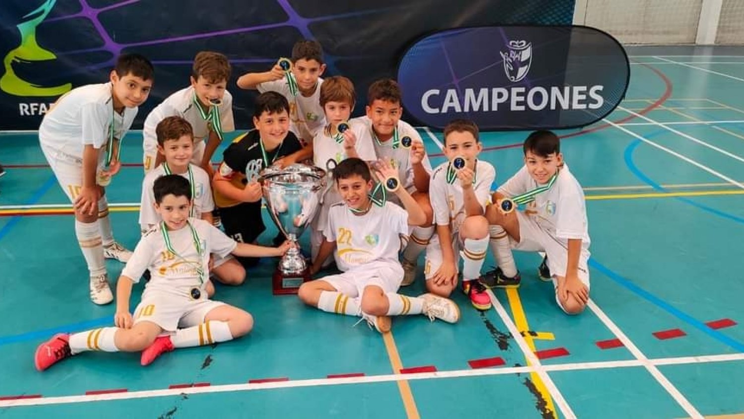 El benjamín del Playas de Torremolinos disputa el campeonato de España de fútbol sala