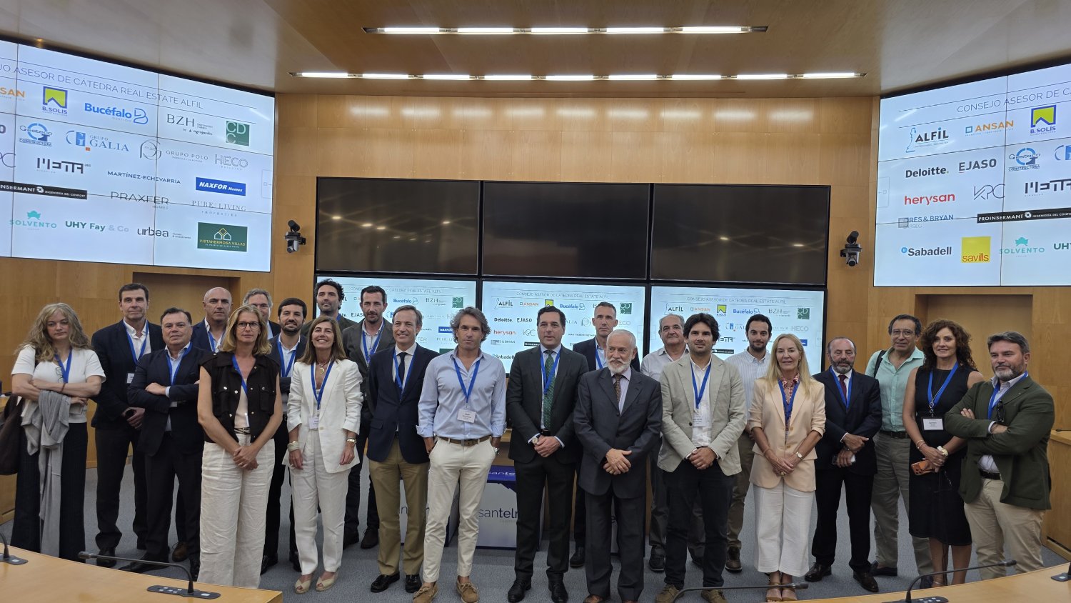 La Cátedra Real Estate Alfil analiza el mercado con máximos de precios en la Costa del Sol y mínimos en el interior