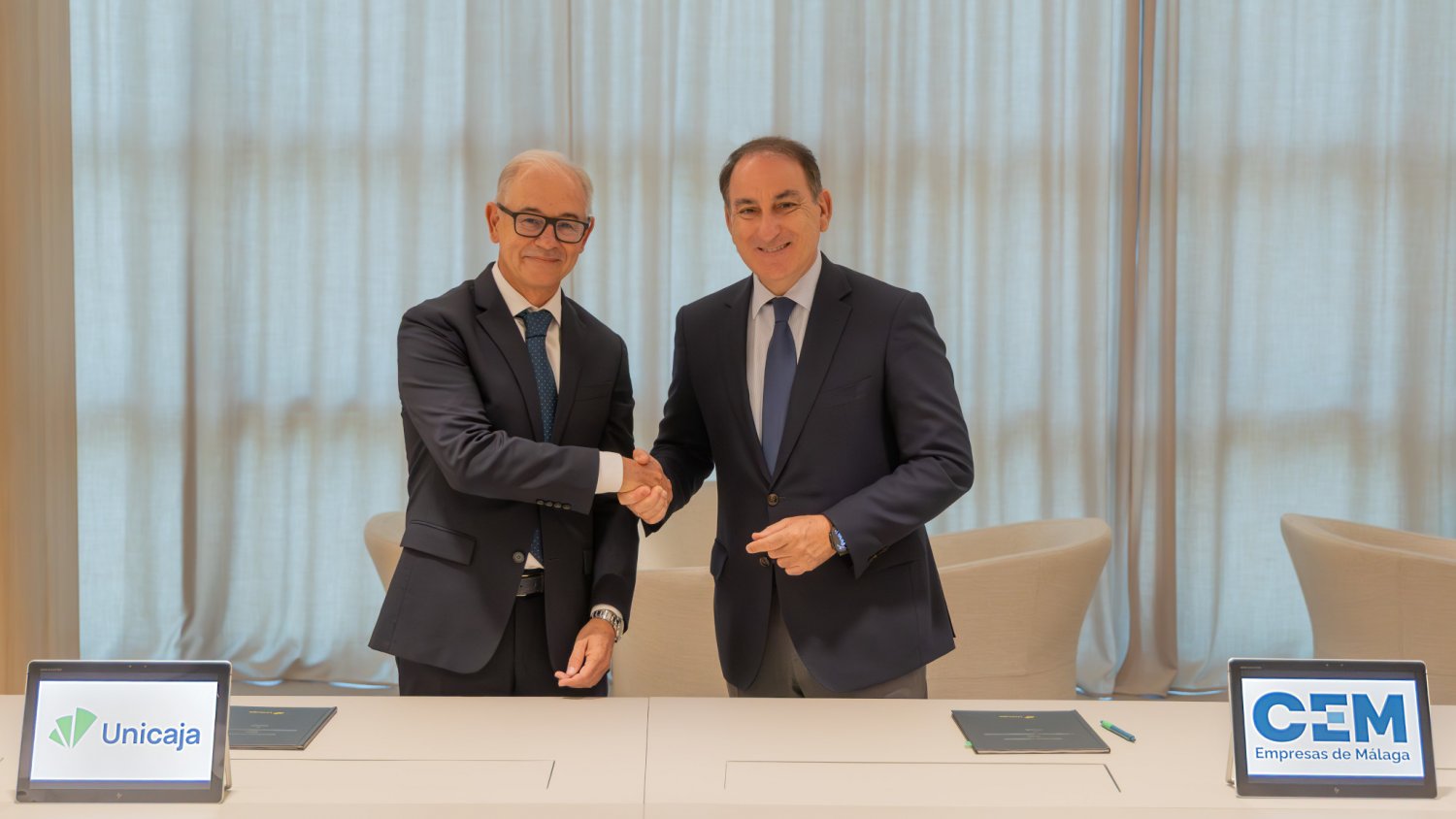 Unicaja y CEM renuevan su acuerdo para impulsar la financiación de empresas y autónomos en Málaga