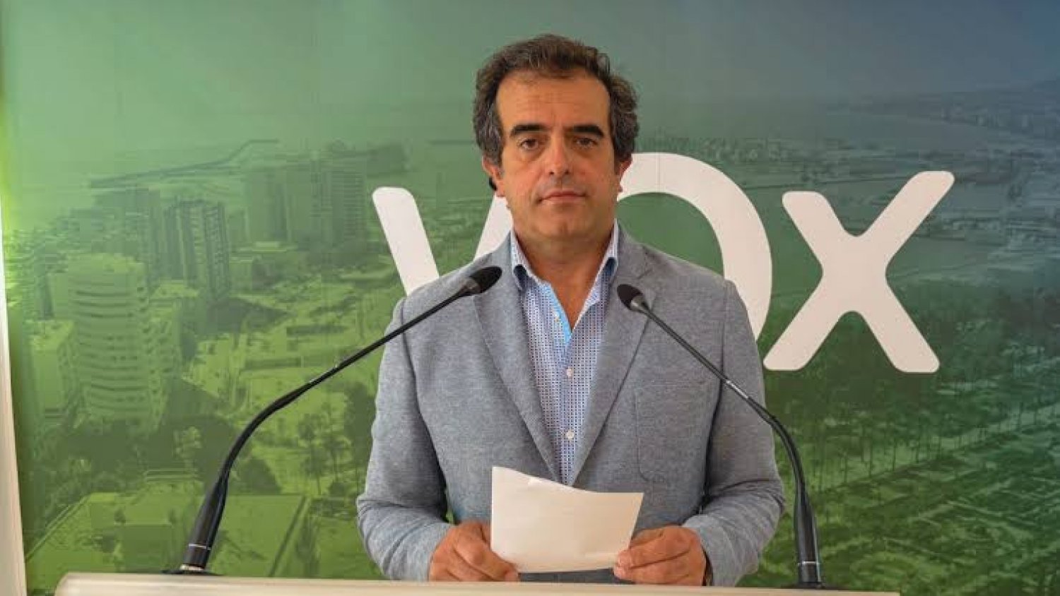 Vox pide expulsar a Marruecos a los inmigrantes irregulares llegados a Málaga tras invadir Ceuta