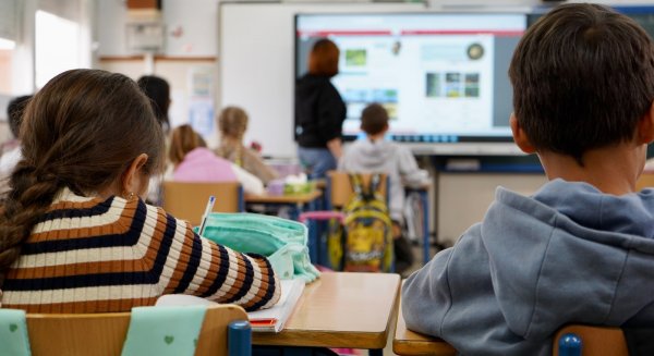 Torremolinos invierte más de 174.000 euros a ayudas escolares cara al inicio del curso