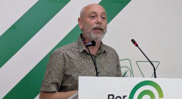 Ernesto Alba reclama a Educación que asuma su error con los interinos y rectifique