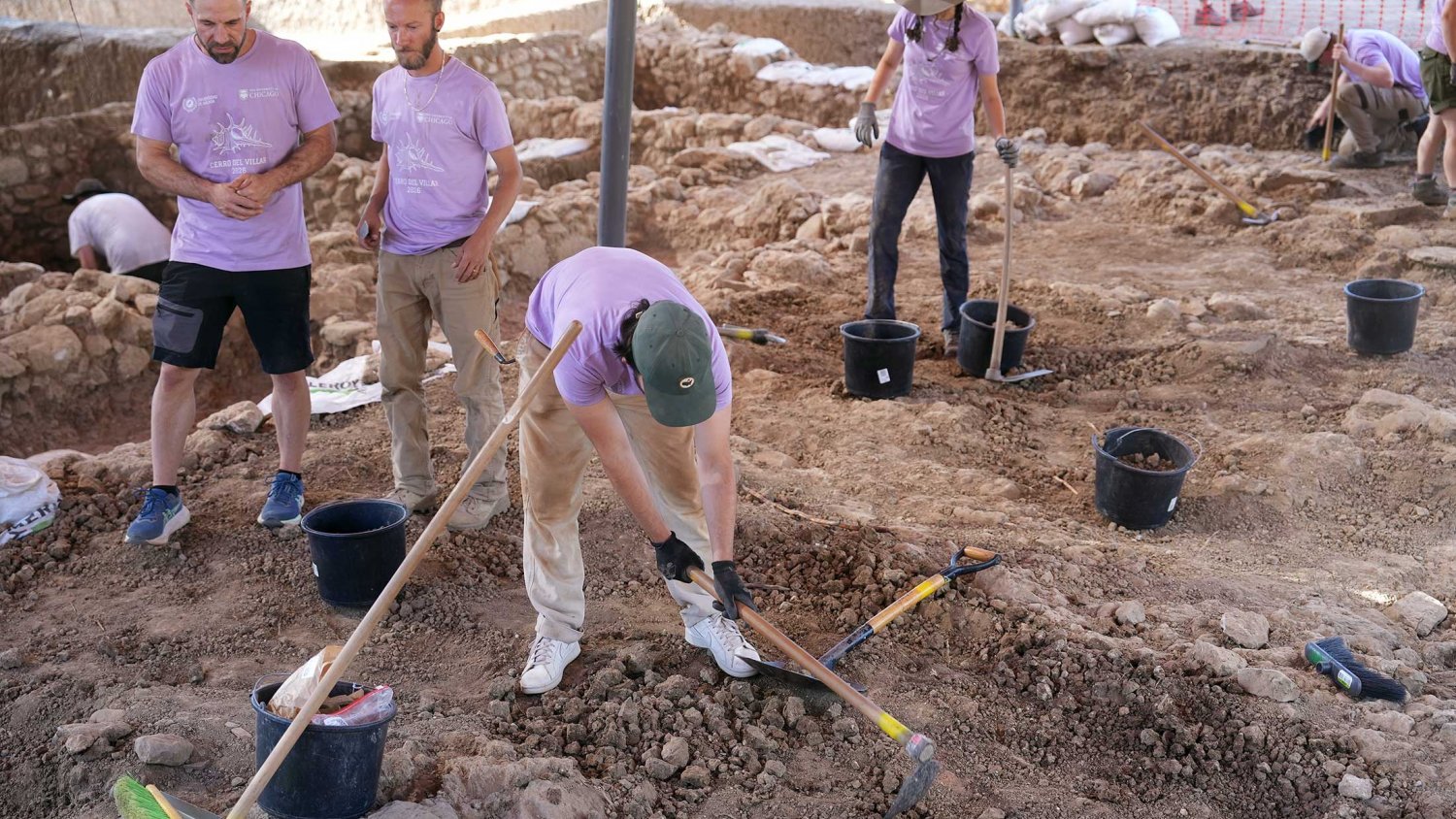 La V campaña del Cerro del Villar concluye con hallazgos inéditos tras excavar solo el 10% del yacimiento