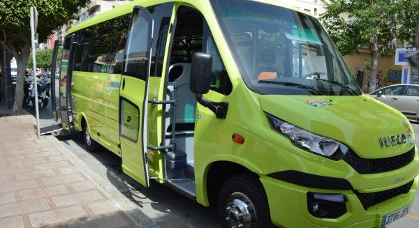 Rincón de la Victoria fortalece el transporte público por el Tradicional Concurso de Verdiales de Benagalbón