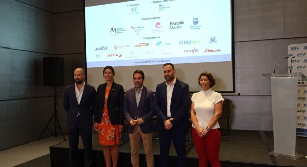 Más de 80 empresas se reúnen en el Hotel Barceló para compartir intereses comerciales