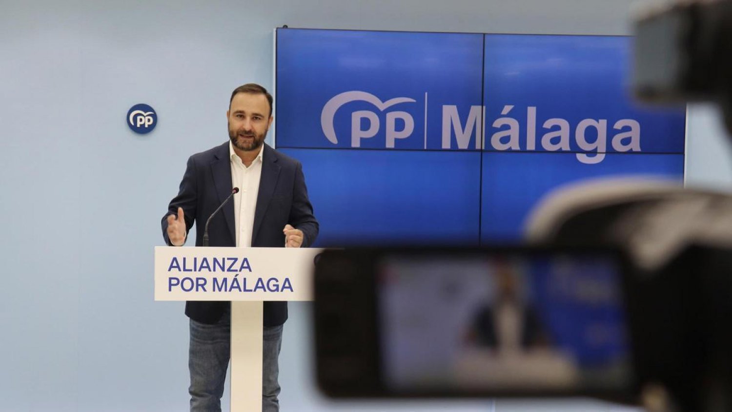 El PP de Málaga acusa a Sánchez y Puente de convertir la Alta Velocidad en “incompetencia ferroviaria”