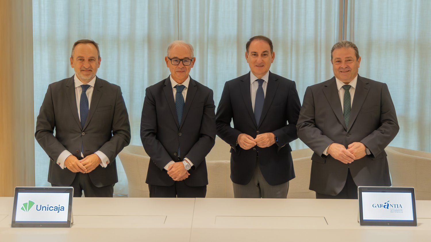 Unicaja y Garántia facilitan 160 millones en financiación para pymes y autónomos