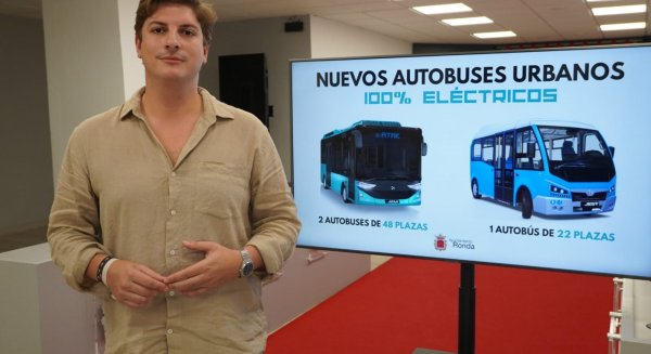 Ronda adquiere tres nuevos autobuses para cubrir directamente los servicios de transporte urbano