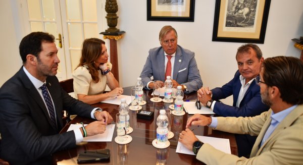 La delegada del Gobierno andaluz destaca los buenos datos de exportación en Málaga