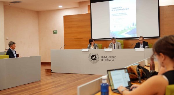 Una nueva microcredencial especializará a profesionales en turismo sostenible