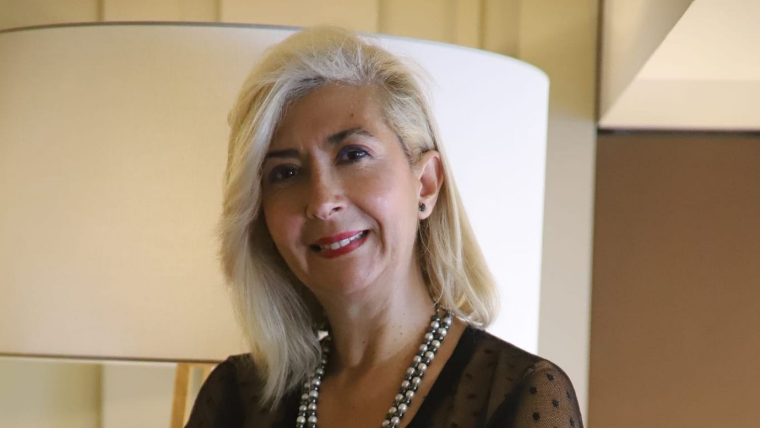 La periodista Claudia Luna Palencia estrena el programa ‘Geopolítica 2.0’ en Radio Canal Málaga
