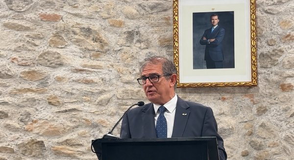 VOX critica la gestión del PP en Marbella y denuncia inseguridad, suciedad y atascos