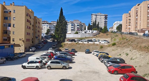 Estepona suma más de un centenar de plazas de aparcamiento con la reordenación del tráfico