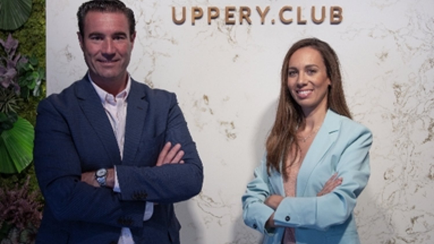 Centro Porsche Marbella firma con Uppery Club el patrocinio de su Club de Automóvil
