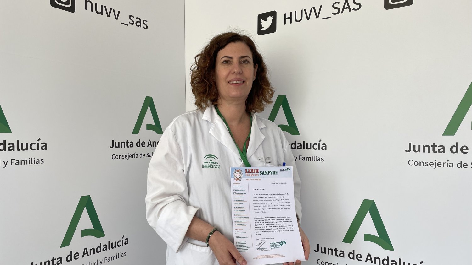 El Hospital Clínico recibe el premio a la mejor publicación científica