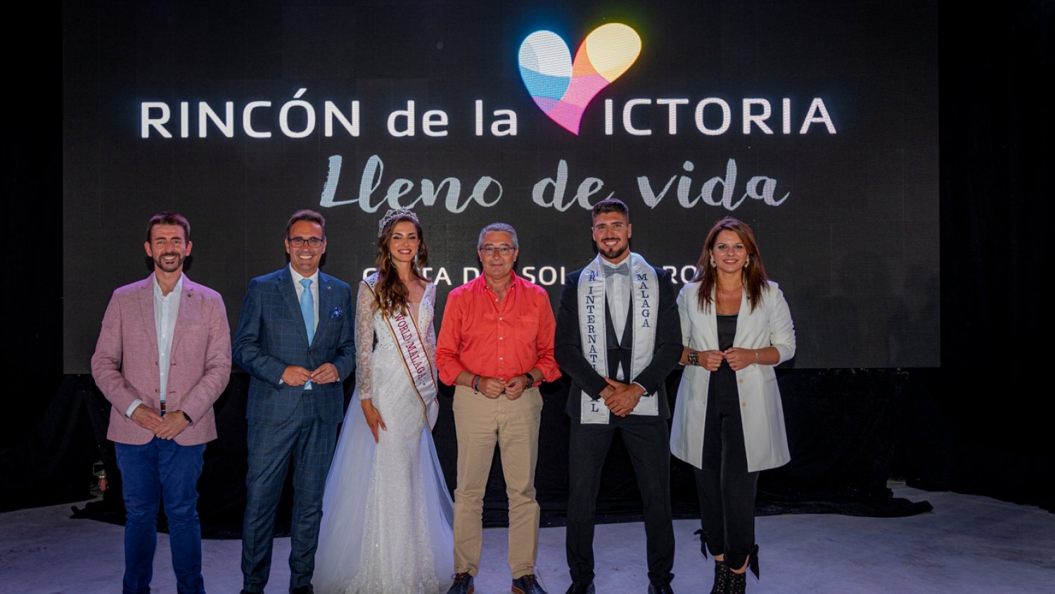 Rincón de la Victoria elige a Miss Mundo Málaga y Mister Internacional Málaga