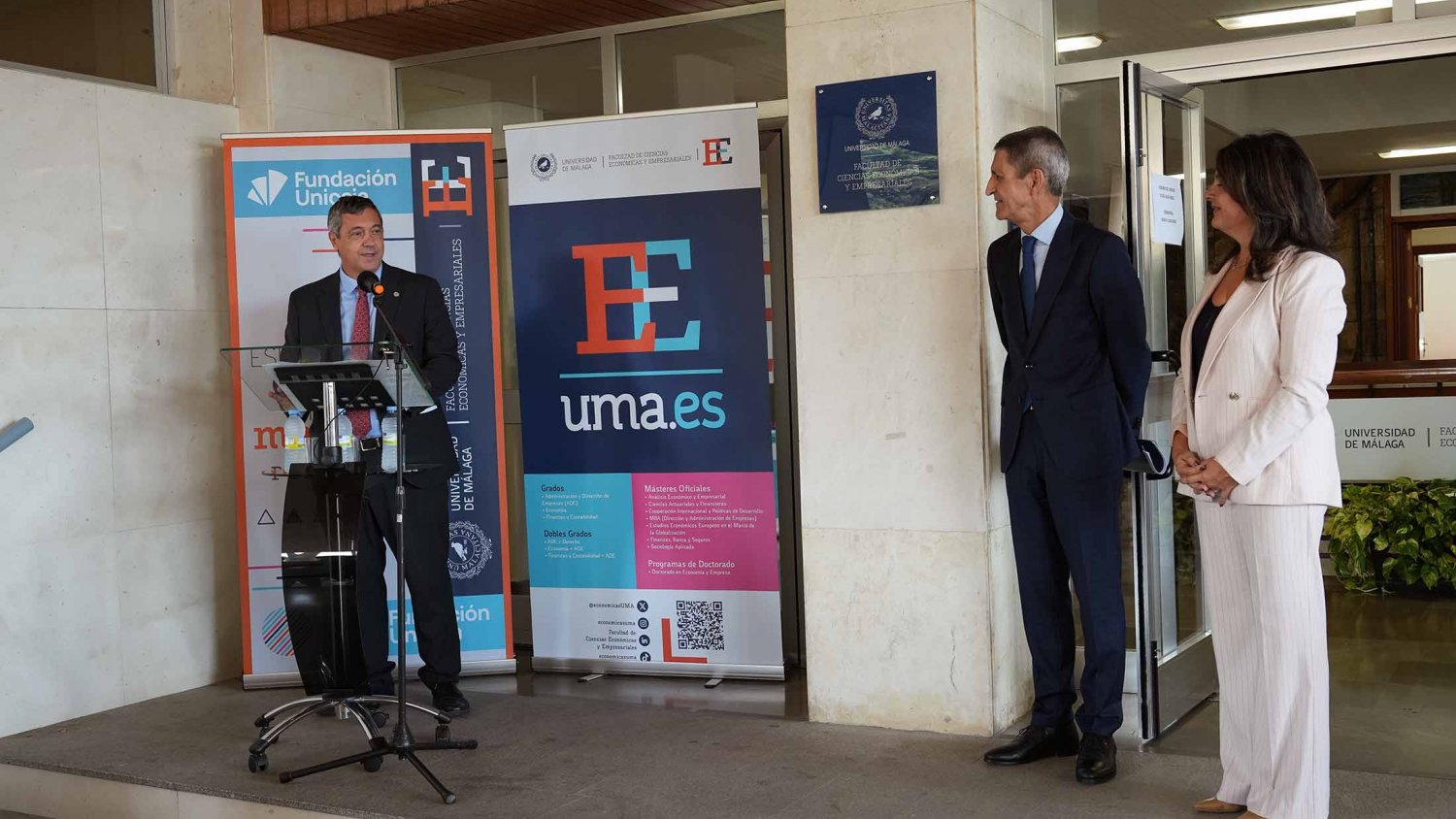 La Facultad de Económicas se amplía con nuevas aulas