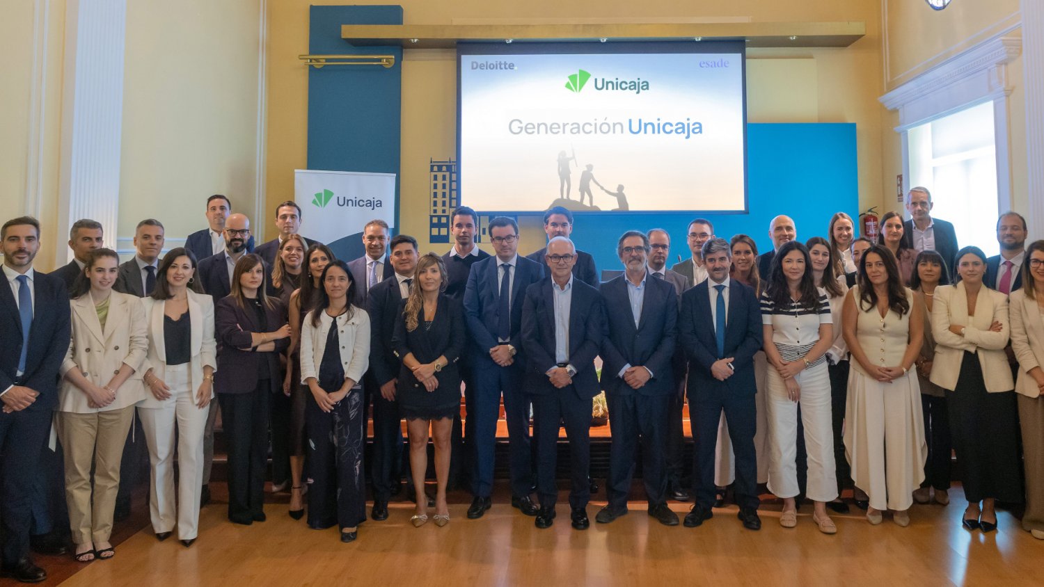 Unicaja impulsa el talento interno con la segunda edición de 'Generación Unicaja'