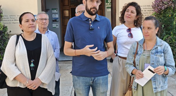El PSOE de Vélez-Málaga solicita un pleno extraordinario para rectificar la tasa de basura