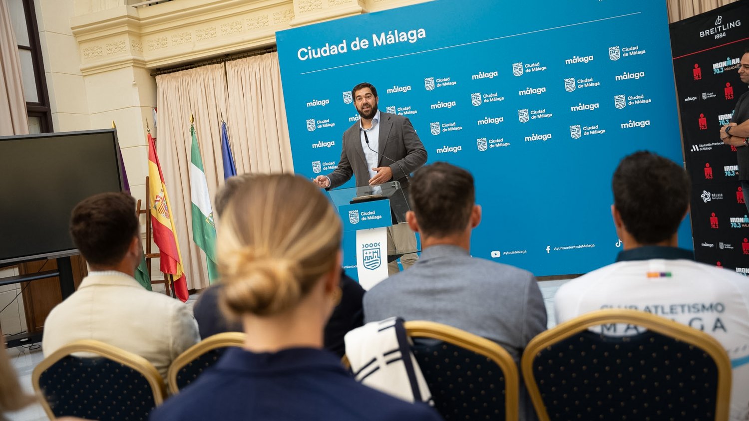 Más de 3.000 triatletas se reúnen para recorrer la capital este domingo 18