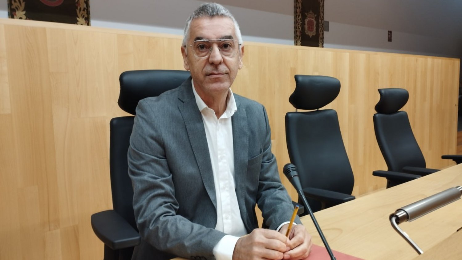 El diputado de Con Málaga defenderá en el Pleno un plan para solucionar la emergencia habitacional