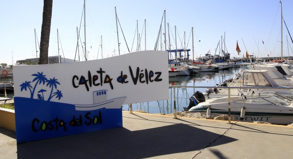 El perfil del contratante adjudica la redacción del proyecto para la instalación de electrolineras en doce puertos andaluces