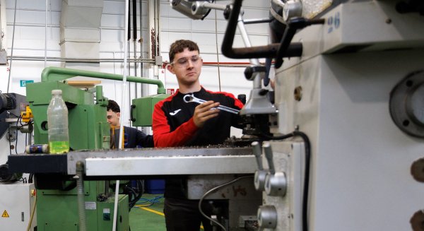 La Junta abre el plazo para solicitar las ayudas a los estudiantes de FP