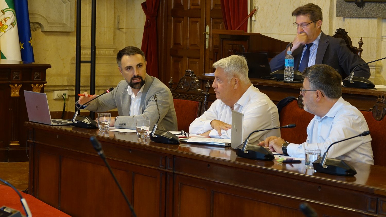 El PSOE critica al Ayuntamiento por mantener cerrado el parque de bomberos de Campanillas