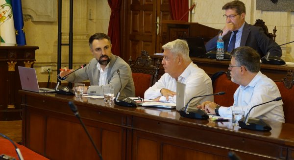 El PSOE critica al Ayuntamiento por mantener cerrado el parque de bomberos de Campanillas